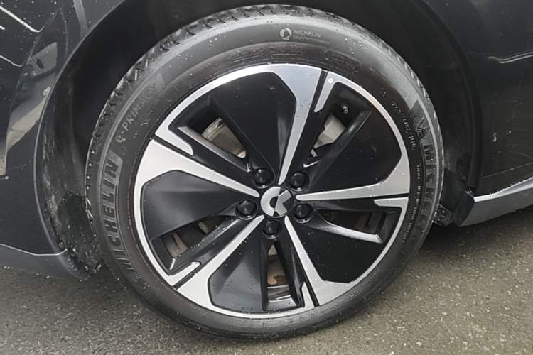 Used Nio ET5T 2024 75kWh Touring Right Rear Wheel Hub
