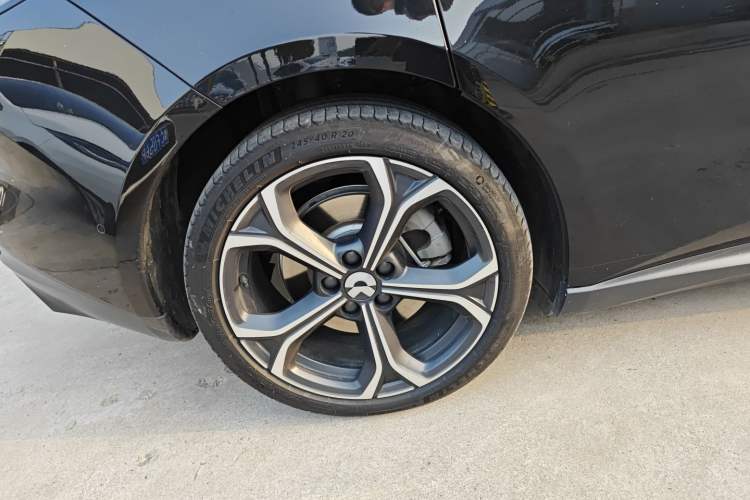 Used Nio ET5T 2024 75kWh Touring Right Rear Wheel Hub