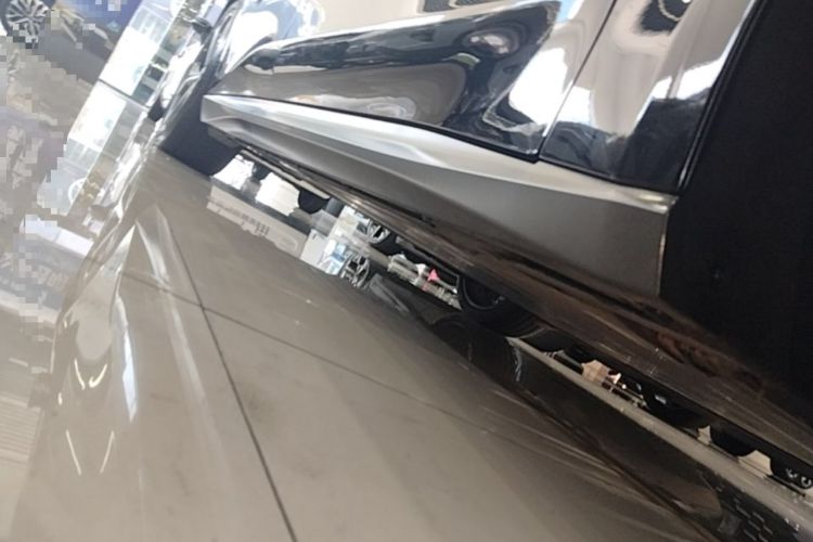 Used Nio ET5T 2024 75kWh Touring Right Side Sill