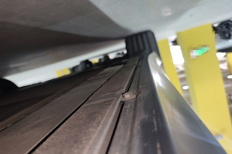 Used Nio ET5T 2024 75kWh Touring Right Side Sill