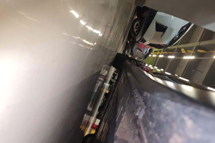 Used Nio ET5T 2024 75kWh Touring Right Side Sill