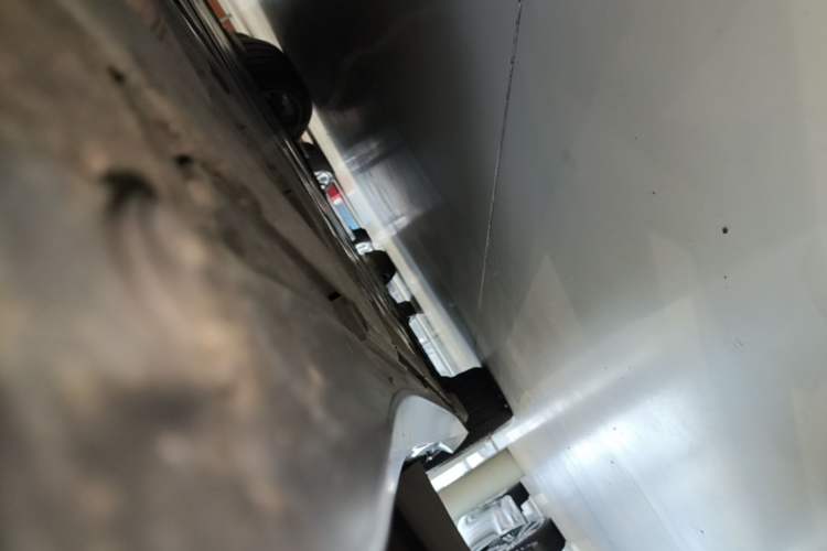 Used Nio ET5T 2024 75kWh Touring Right Side Sill