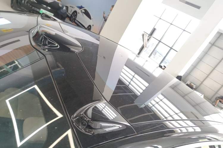Used Nio ET5T 2024 75kWh Touring Roof