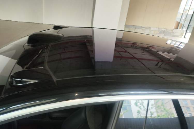 Used Nio ET5T 2024 75kWh Touring Roof