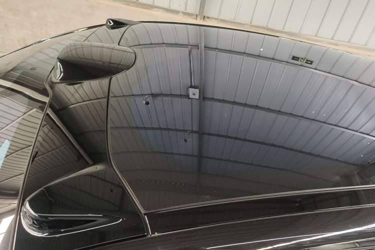 Used Nio ET5T 2024 75kWh Touring Roof