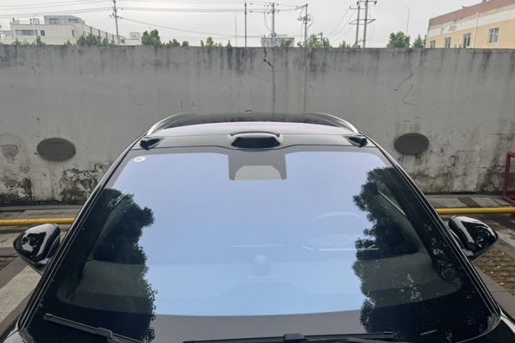 Used Nio ET5T 2024 75kWh Touring Roof
