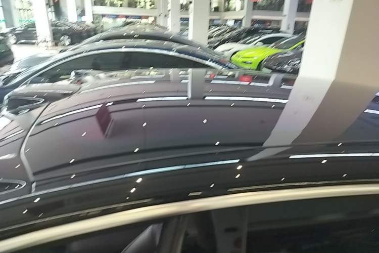 Used Nio ET5T 2024 75kWh Touring Roof