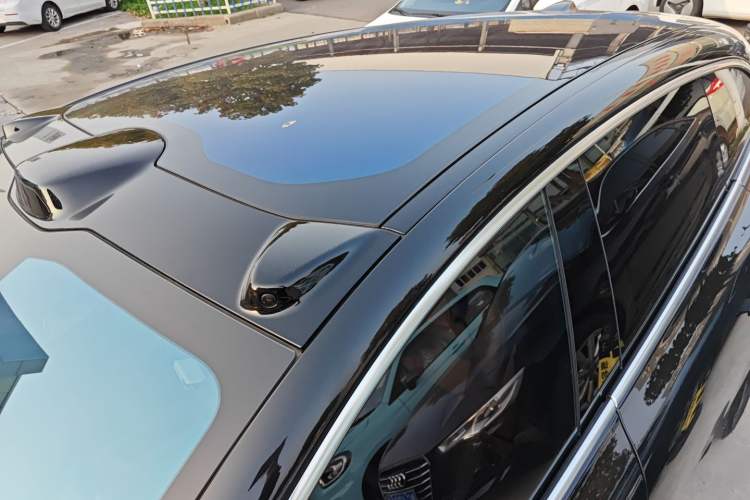 Used Nio ET5T 2024 75kWh Touring Roof