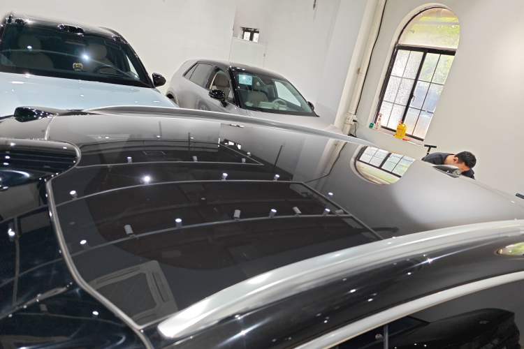 Used Nio ET5T 2024 75kWh Touring Roof