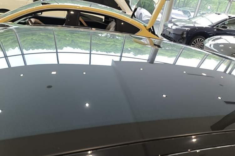 Used Nio ET5T 2024 75kWh Touring Roof