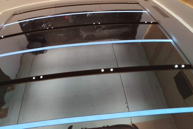 Used Nio ET5T 2024 75kWh Touring Roof