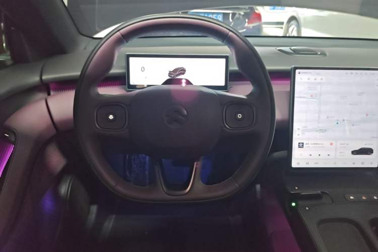 Used Nio ET5T 2024 75kWh Touring Steering Wheel
