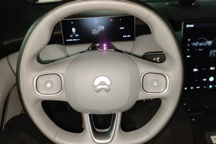 Used Nio ET5T 2024 75kWh Touring Steering Wheel