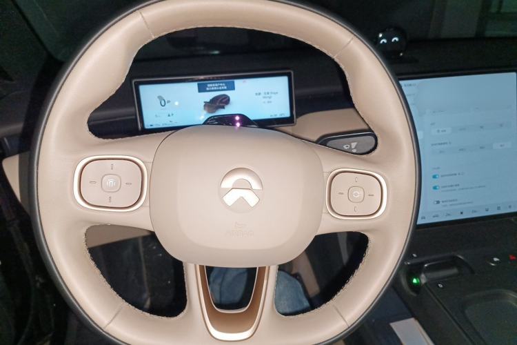 Used Nio ET5T 2024 75kWh Touring Steering Wheel