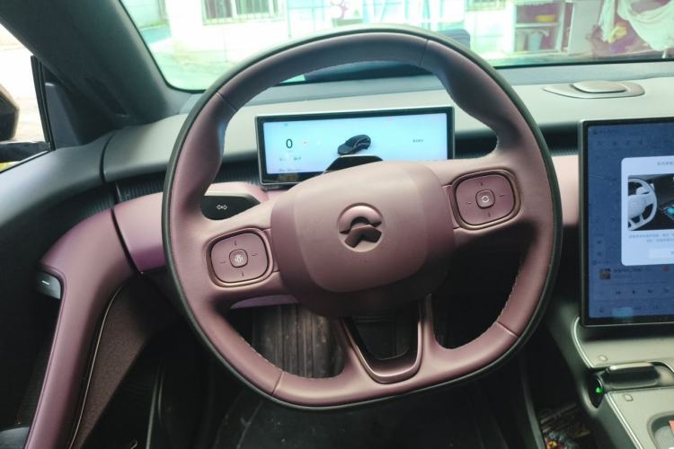 Used Nio ET5T 2024 75kWh Touring Steering Wheel