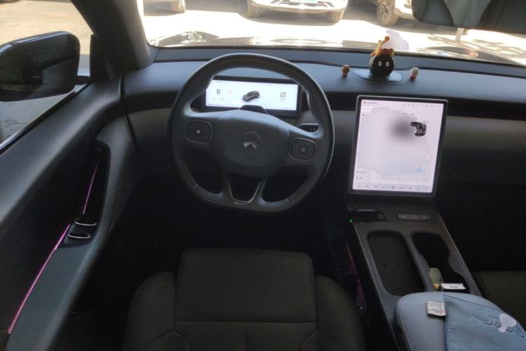 Used Nio ET5T 2024 75kWh Touring Steering Wheel