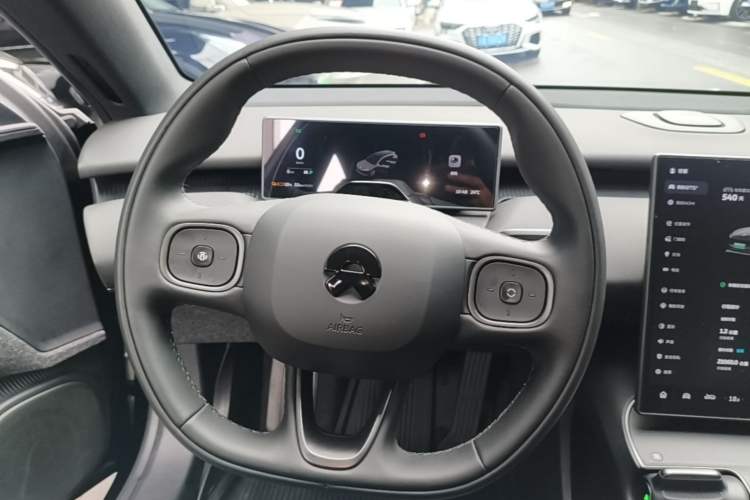 Used Nio ET5T 2024 75kWh Touring Steering Wheel