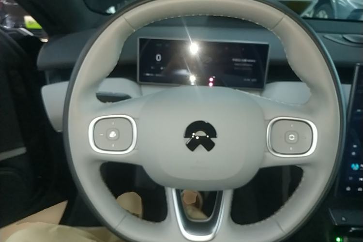 Used Nio ET5T 2024 75kWh Touring Steering Wheel