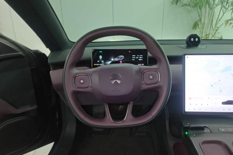 Used Nio ET5T 2024 75kWh Touring Steering Wheel