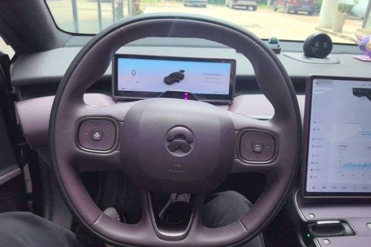 Used Nio ET5T 2024 75kWh Touring Steering Wheel