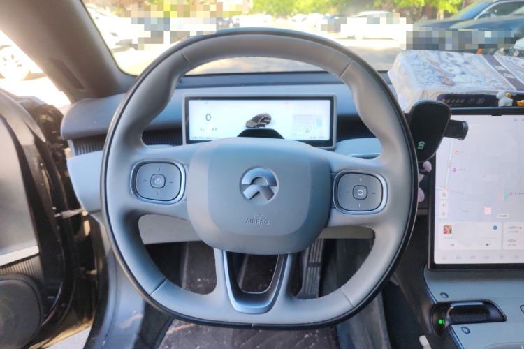 Used Nio ET5T 2024 75kWh Touring Steering Wheel