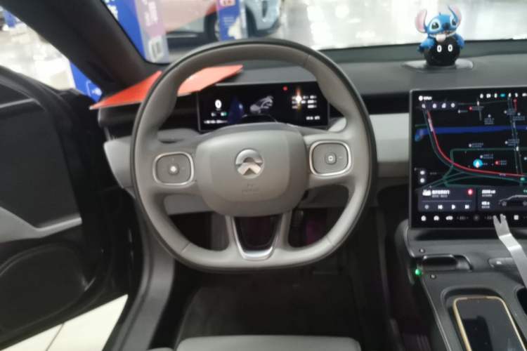 Used Nio ET5T 2024 75kWh Touring Steering Wheel