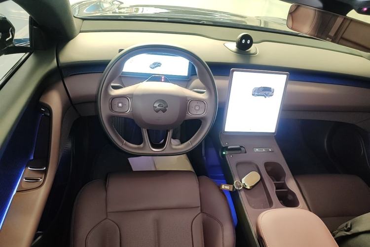 Used Nio ET5T 2024 75kWh Touring Steering Wheel