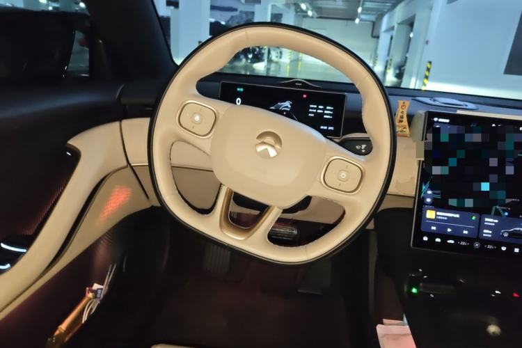 Used Nio ET5T 2024 75kWh Touring Steering Wheel
