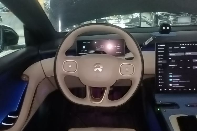 Used Nio ET5T 2024 75kWh Touring Steering Wheel