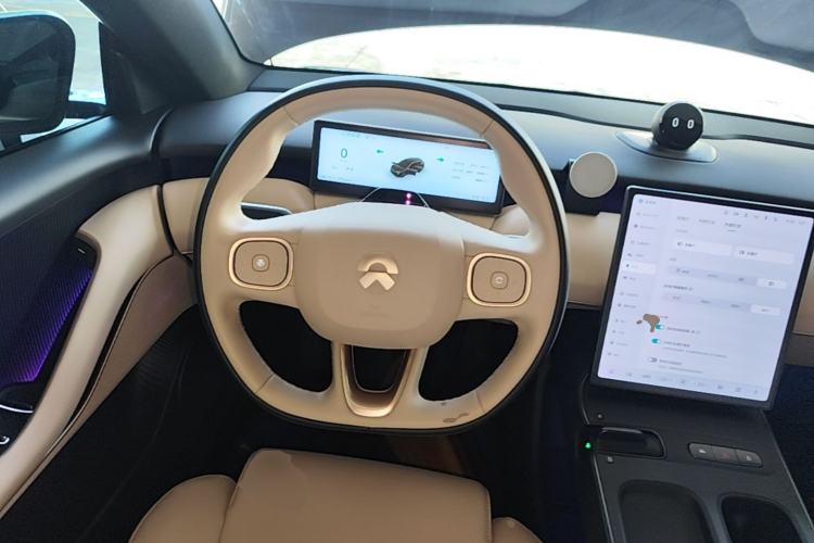 Used Nio ET5T 2024 100kWh Touring Steering Wheel