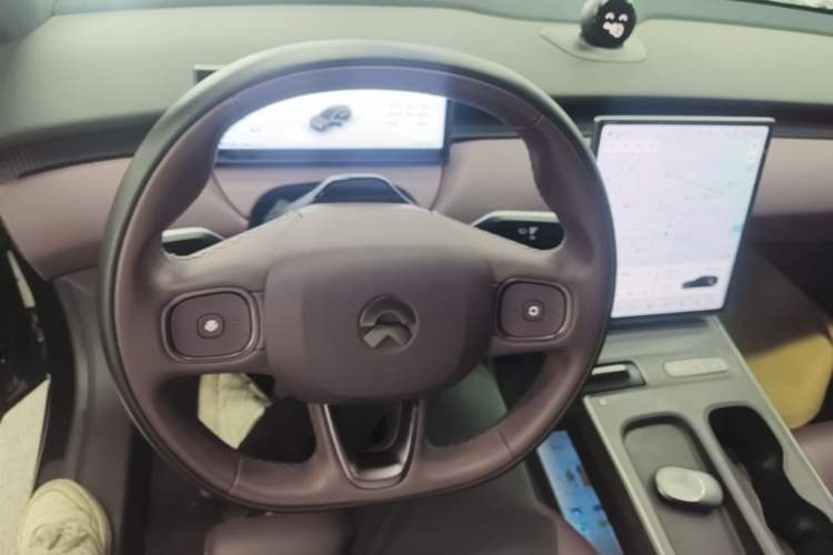 Used Nio ET5T 2024 75kWh Touring Steering Wheel
