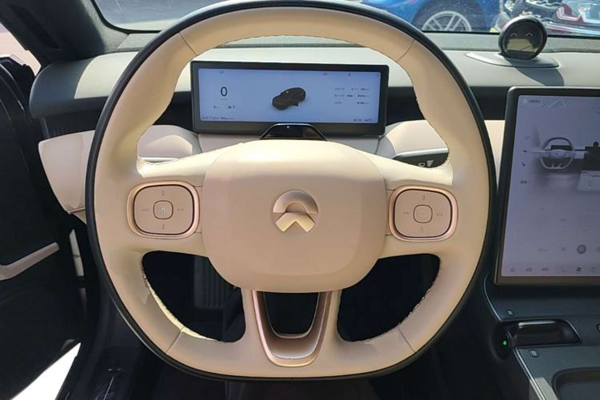 Used Nio ET5T 2024 75kWh Touring Steering Wheel