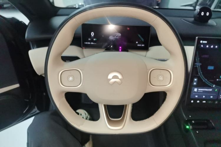 Used Nio ET5T 2024 75kWh Touring Steering Wheel