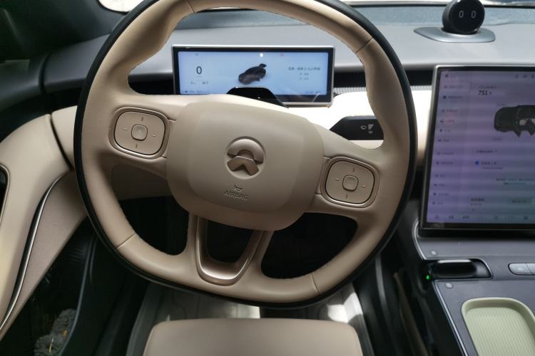Used Nio ET5T 2024 75kWh Touring Steering Wheel