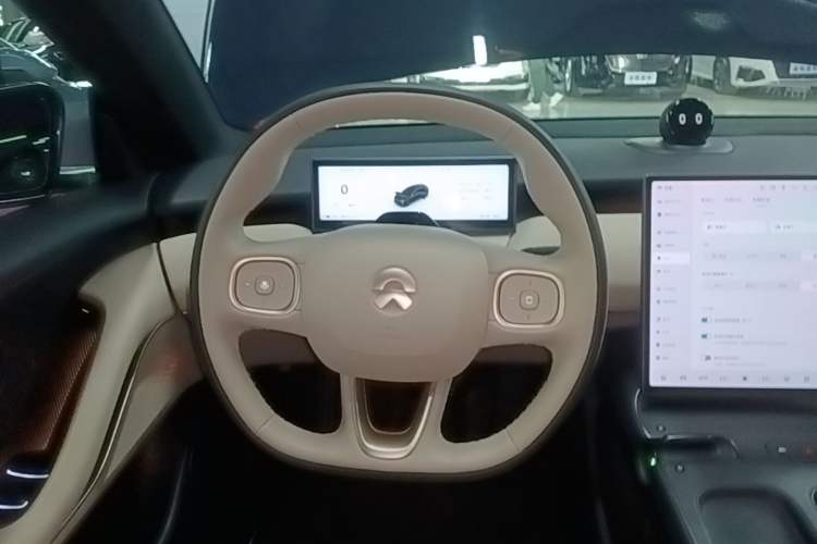 Used Nio ET5T 2024 75kWh Touring Steering Wheel
