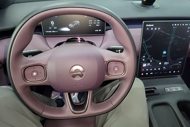 Used Nio ET5T 2024 75kWh Touring Steering Wheel