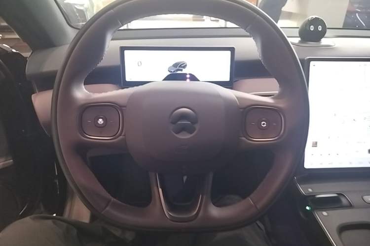 Used Nio ET5T 2024 75kWh Touring Steering Wheel