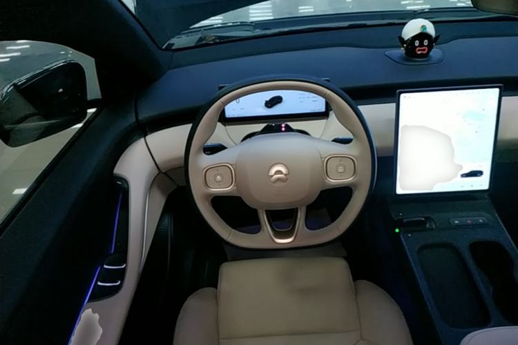 Used Nio ET5T 2024 75kWh Touring Steering Wheel