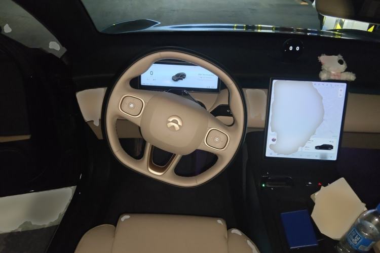 Used Nio ET5T 2024 75kWh Touring Steering Wheel