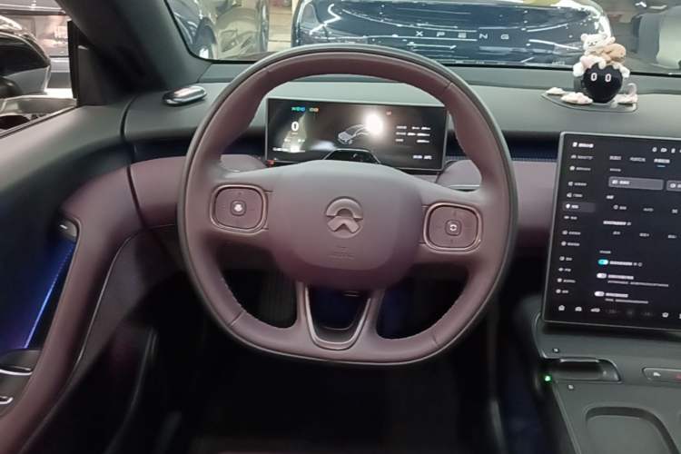 Used Nio ET5T 2024 75kWh Touring Steering Wheel
