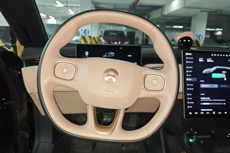 Used Nio ET5T 2024 75kWh Touring Steering Wheel