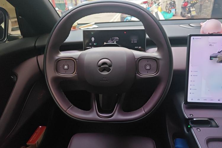Used Nio ET5T 2024 75kWh Touring Steering Wheel