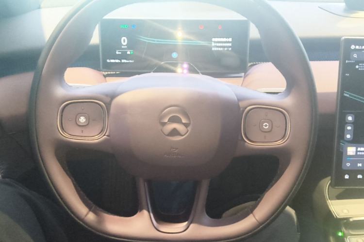 Used Nio ET5T 2024 75kWh Touring Steering Wheel
