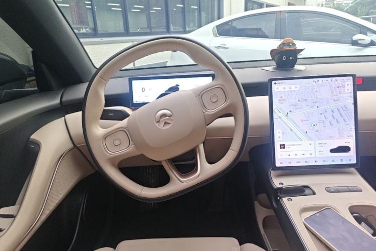 Used Nio ET5T 2024 75kWh Touring Steering Wheel