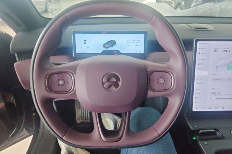 Used Nio ET5T 2024 75kWh Touring Steering Wheel