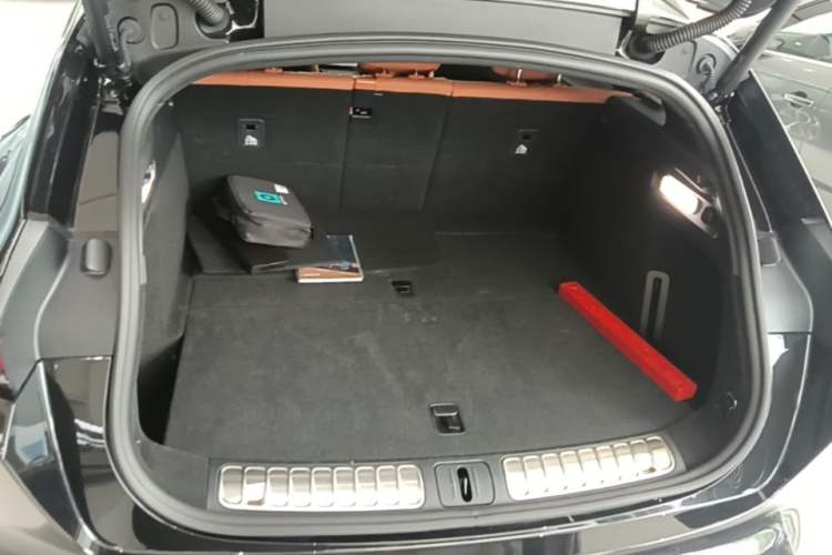 Used Nio ET5T 2024 75kWh Touring Trunk