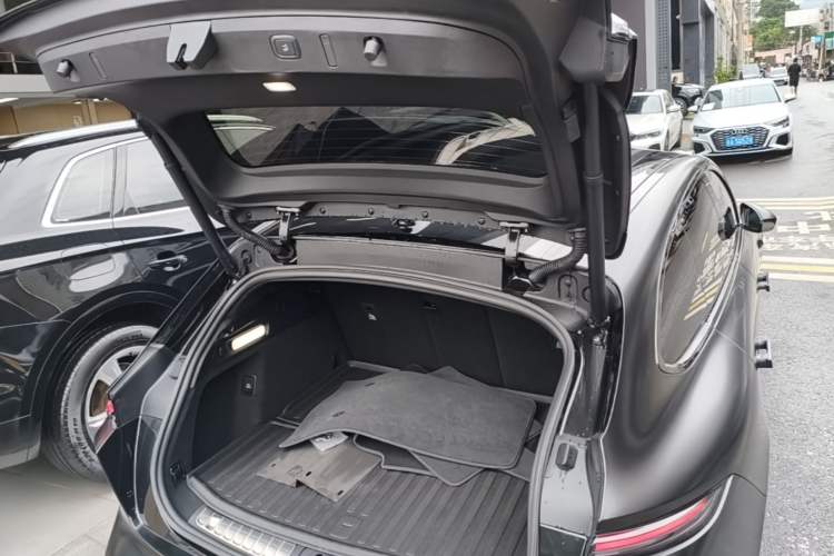 Used Nio ET5T 2024 75kWh Touring Trunk