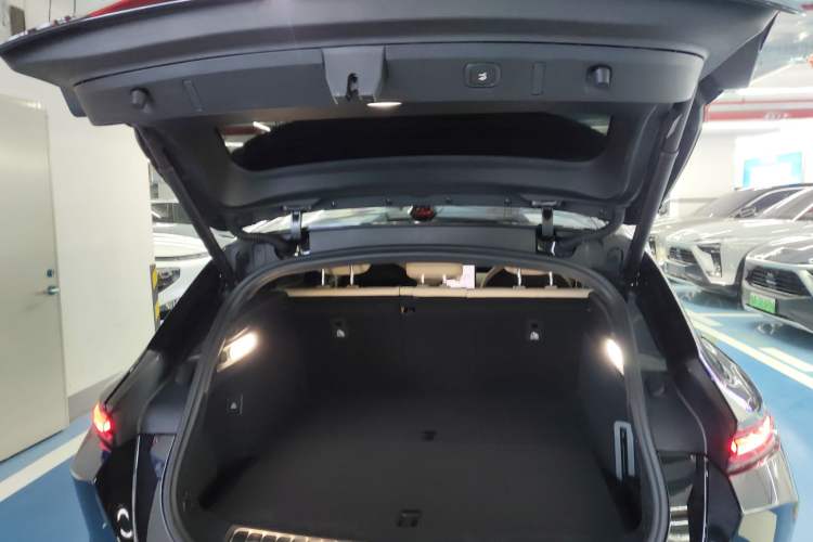 Used Nio ET5T 2024 75kWh Touring Trunk