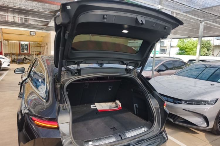 Used Nio ET5T 2024 75kWh Touring Trunk