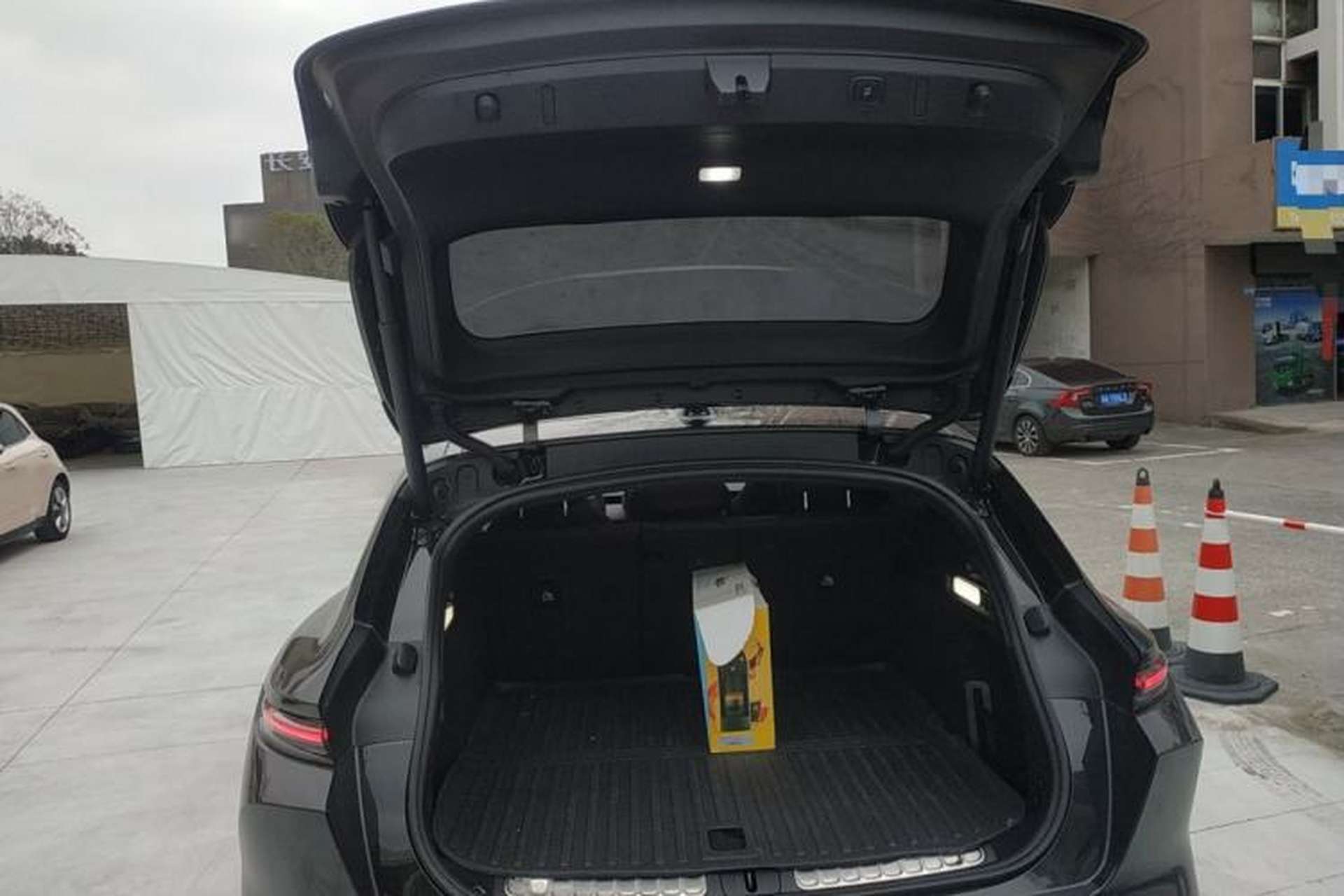 Used Nio ET5T 2024 75kWh Touring Trunk